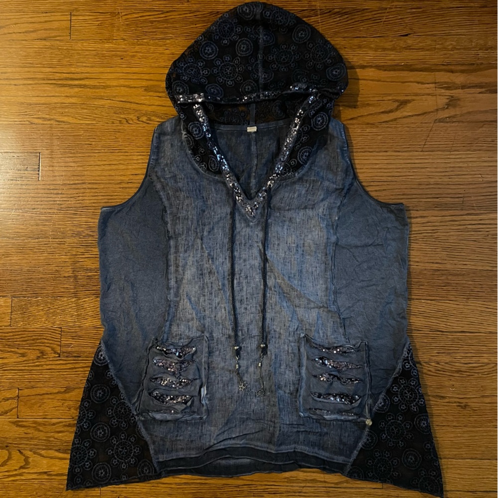 Embroidered Chambray Hooded Vest Coverup Tunic Blouse with Pockets